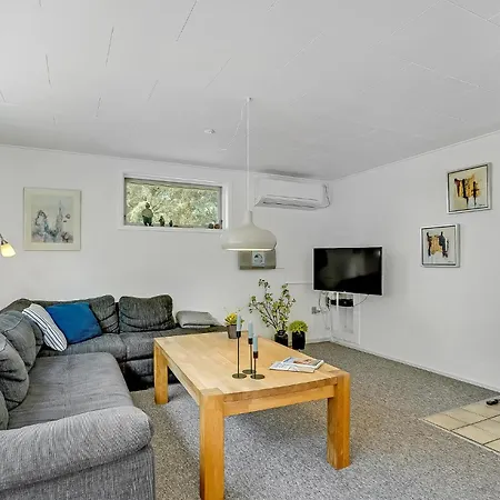 3 Bedroom Stunning In * Blåvand