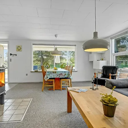 3 Bedroom Stunning In Blåvand